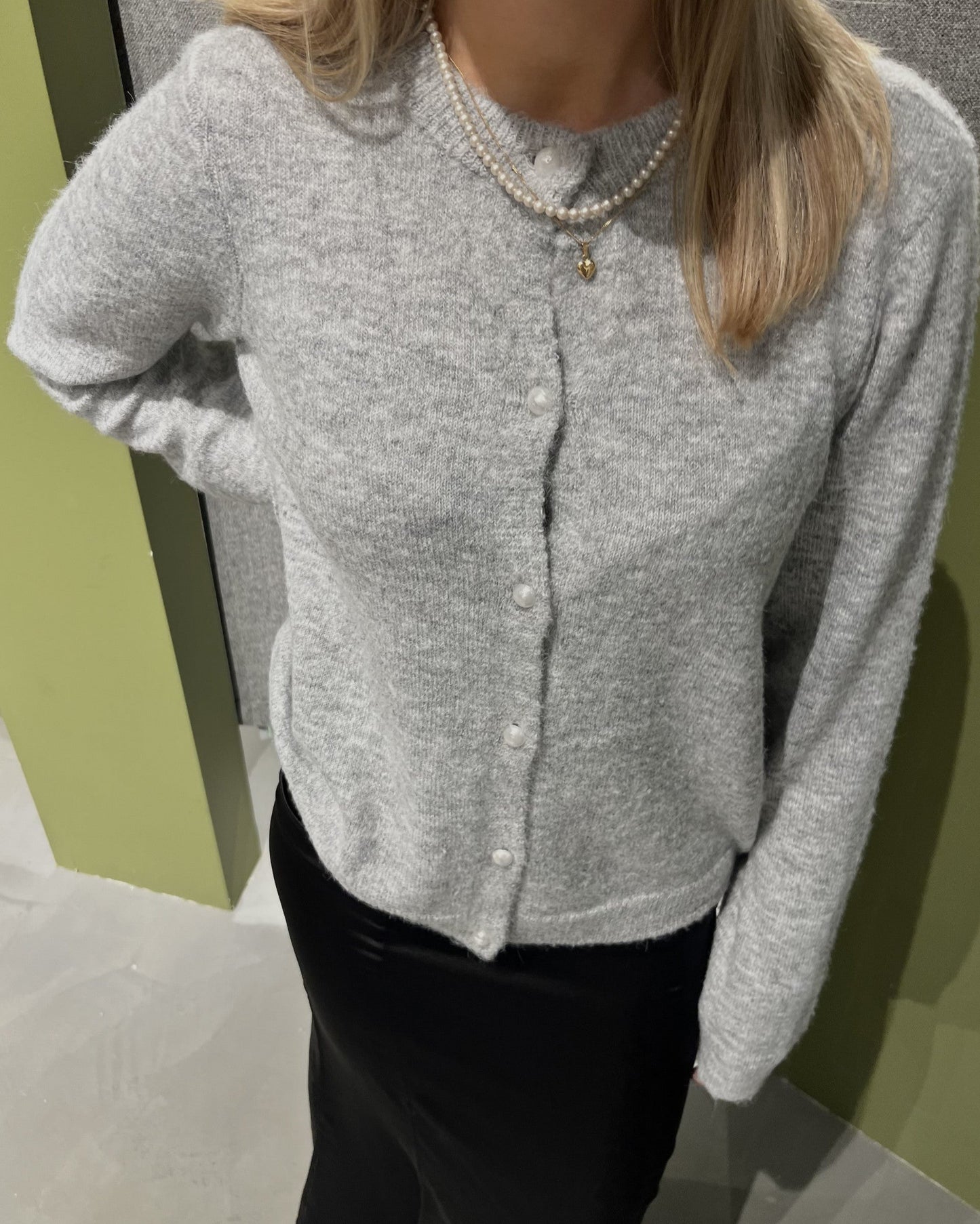 VISEBORA Knit Cardigan - Light Grey Melange